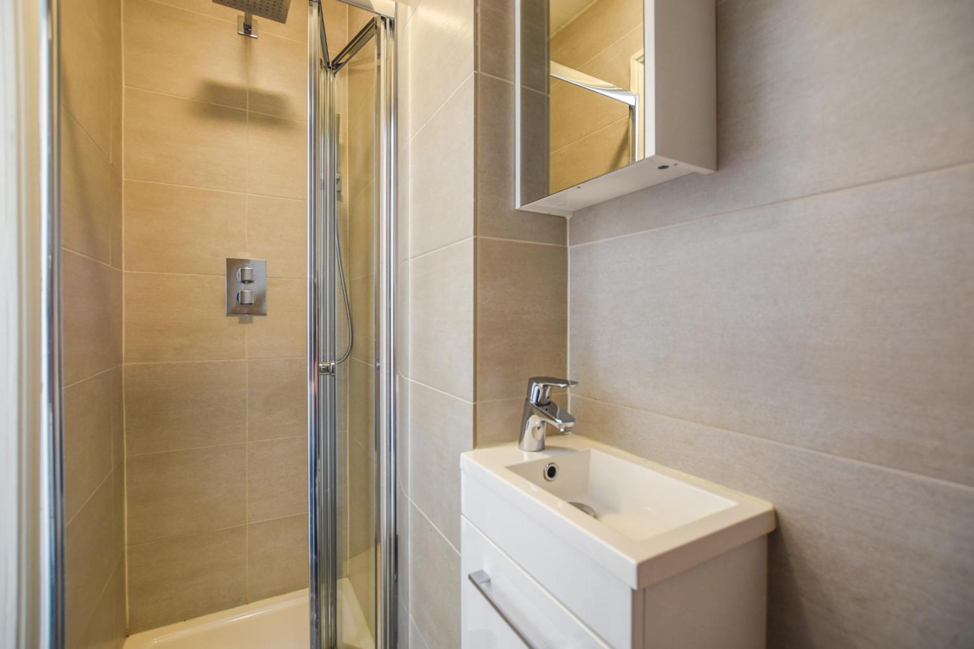 Lovely With Park View In Camden Kings Cross Zone1 Apartment *